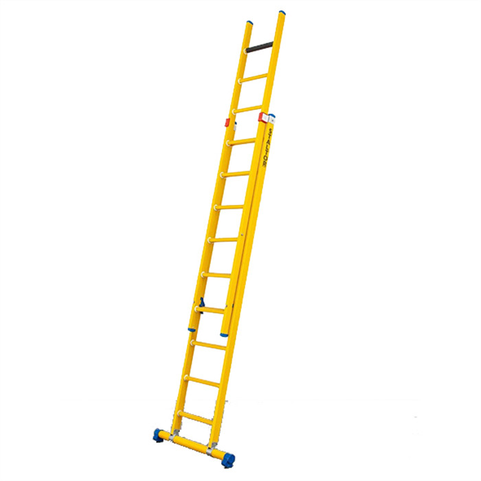 Echelle isolante en fibre transformable de 2 x 12 échelons - longueurs 3.25 à 5.25m Echelle isolante en fibre transformable de 2 x 12 échelons - longueurs 3.25 à 5.25m