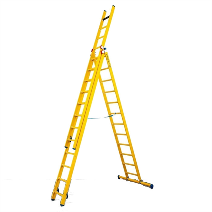 Echelle isolante en fibre transformable de 3 x 8 échelons - longueurs 2.25m à 4.75m Echelle isolante en fibre transformable de 3 x 8 échelons - longueurs 2.25m à 4.75m