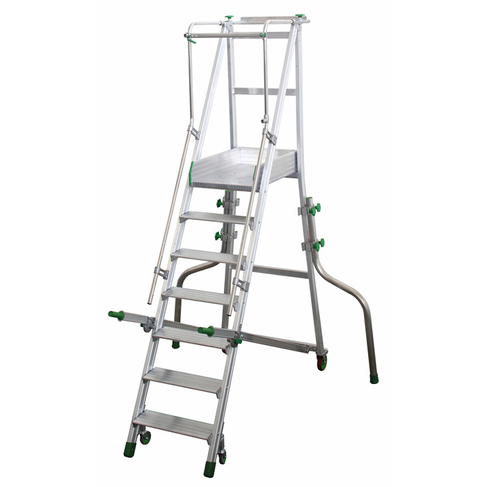 Escabeau de rayonnage industriel pliant Castiglia de 7 marches hauteur plate-forme 1,54 m Escabeau de rayonnage industriel pliant Castiglia de 7 marches hauteur plate-forme 1,54 m