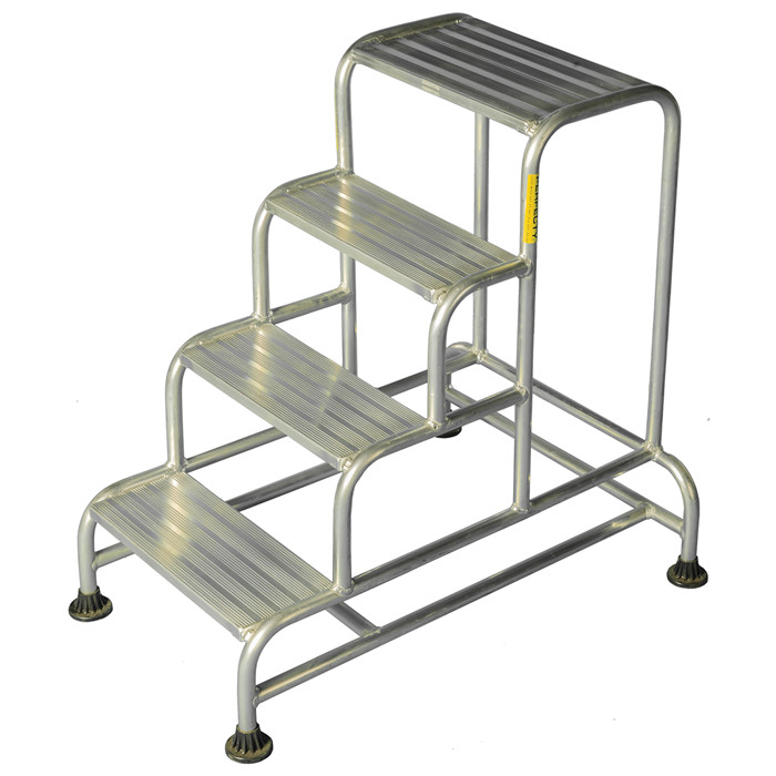 Escabeau PLANO de 4 marches Escabeau PLANO de 4 marches