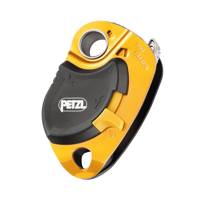 Poulie bloqueur avec émerillon PETZL réf. PRO TRAXION réf. P055AA00 Poulie bloqueur avec émerillon PETZL réf. PRO TRAXION réf. P055AA00