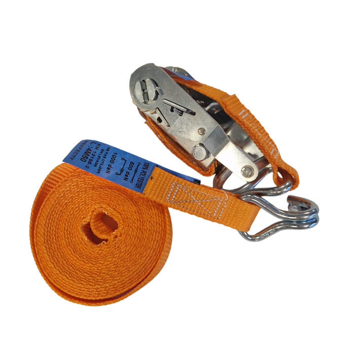 Sangles d'arrimage orange 25 mm de 4.5 m avec rachet en deux parties équipées de crochets Sangles d'arrimage orange 25 mm de 4.5 m avec rachet en deux parties équipées de crochets