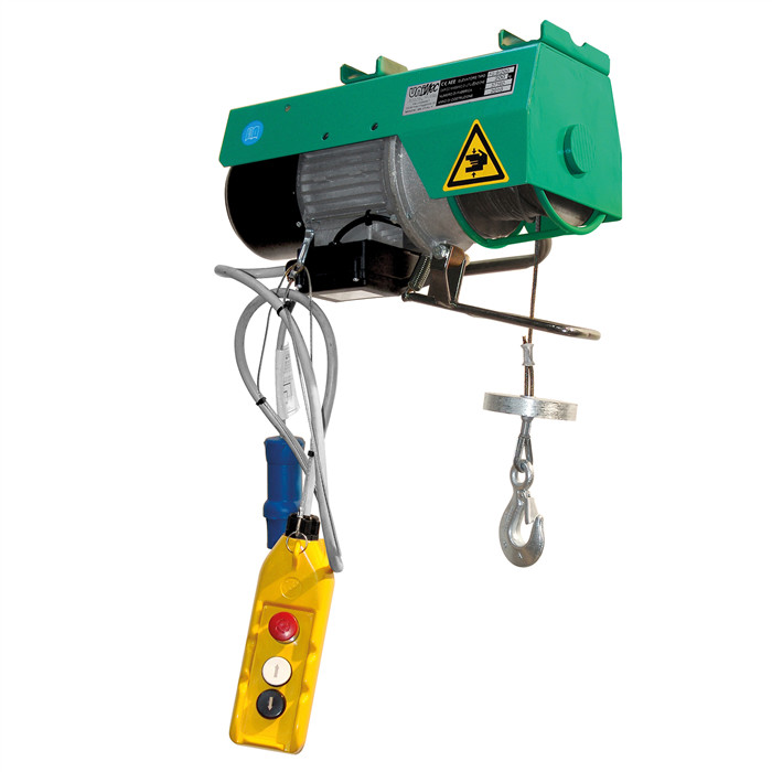 Treuil 200 kg (longueur du câble : 18 m) + Potence UNIMEC Treuil 200 kg (longueur du câble : 18 m) + Potence UNIMEC